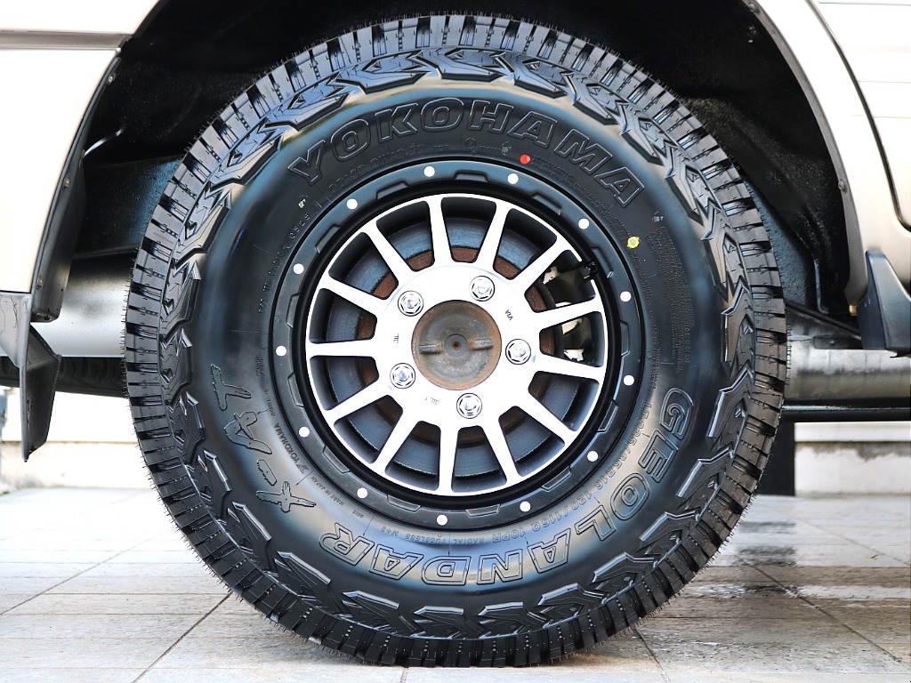 ＸＥＬＦ０３アルミホイール＆ＹＯＫＯＨＡＭＡジオランダーＸ－ＡＴタイヤは【新品】をインストール♪