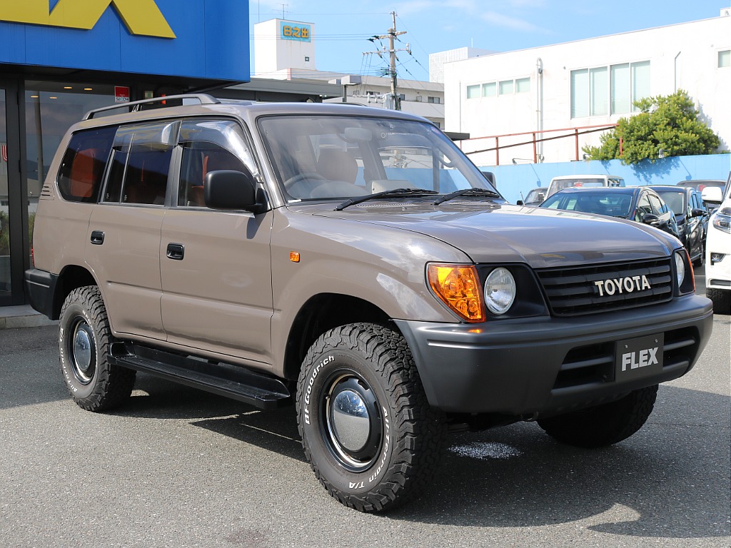 トヨタ ランドクルーザープラド(2枚目)