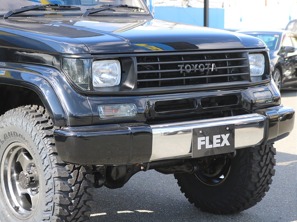 トヨタ ランドクルーザープラド(3枚目)