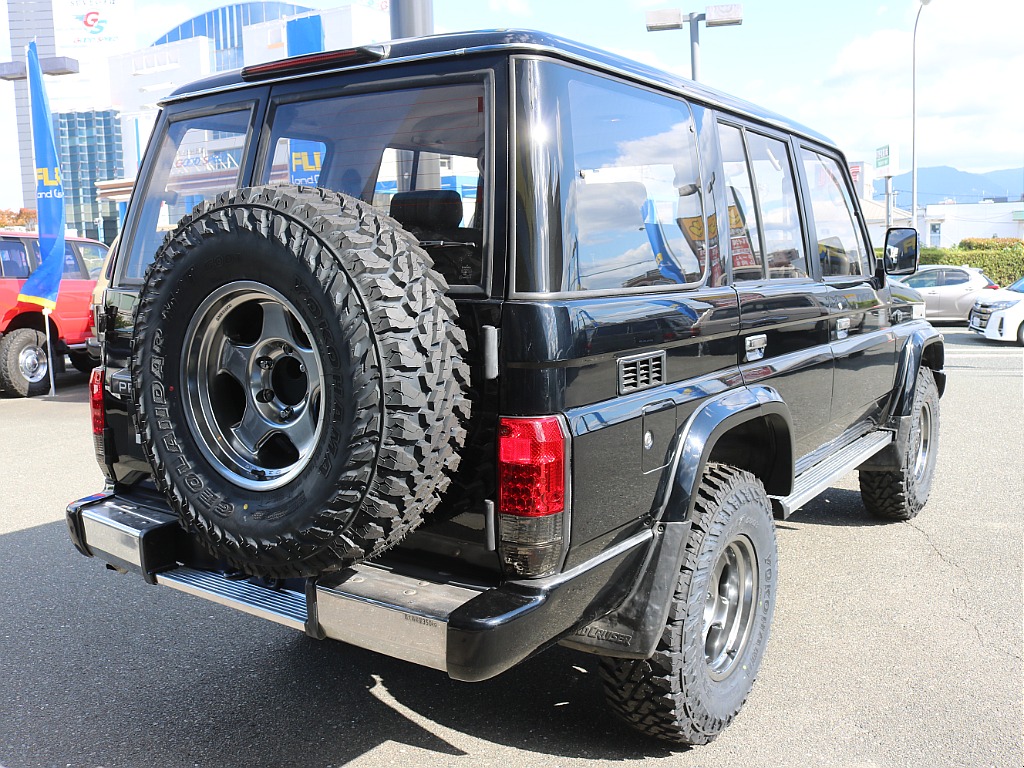 トヨタ ランドクルーザープラド(5枚目)