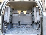 荷室も広々しておりますのでキャンプなどのアウトドアでも大活躍！
