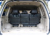 荷室も広々しておりますのでキャンプなどのアウトドアでも大活躍！