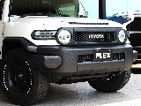 可愛らしいフロントフェイス♪LEDフロントウィンカーも装備済み！