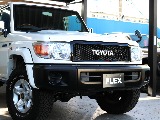 TOYOTA文字のフロントグリル！