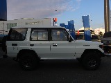 トヨタ ランドクルーザー70(3枚目)