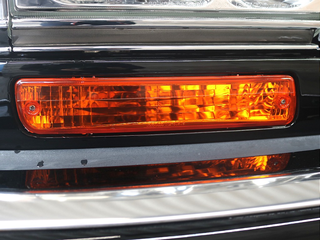 フロントウィンカーも新品です♪