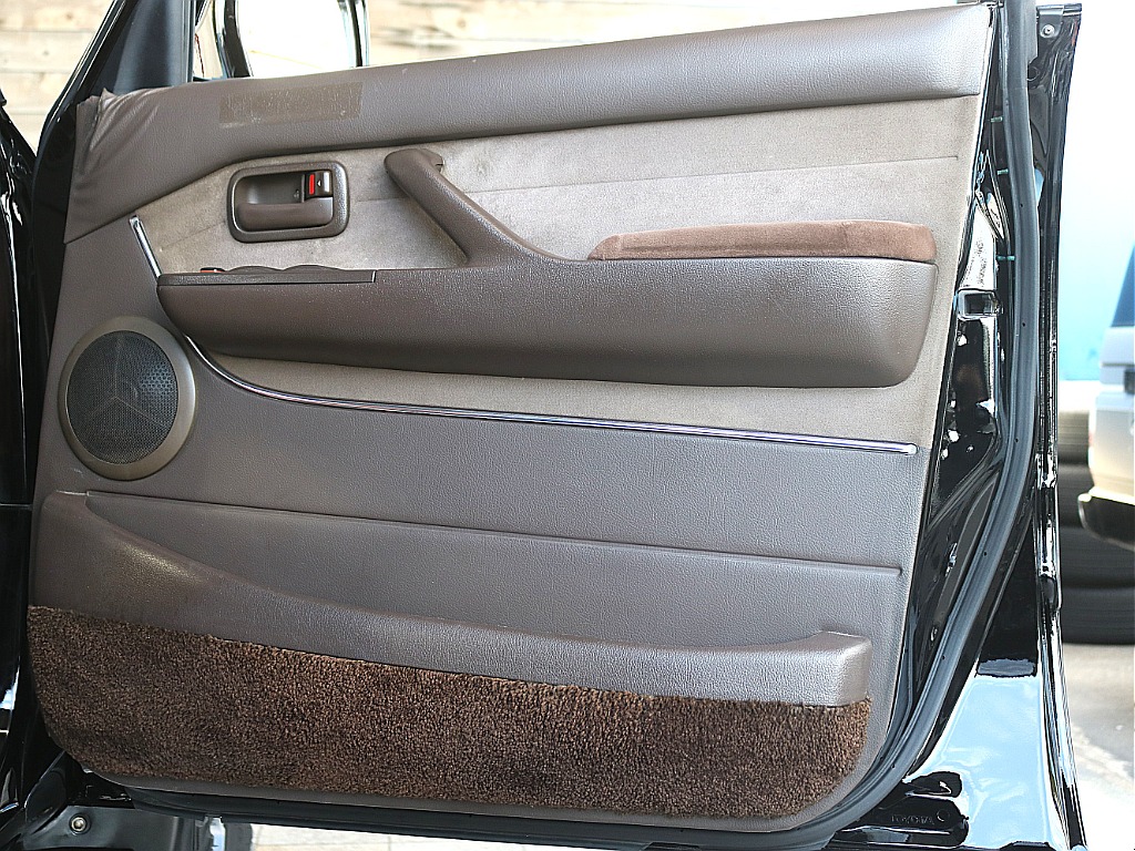 勿論内張の張り替えカスタムも承っております！