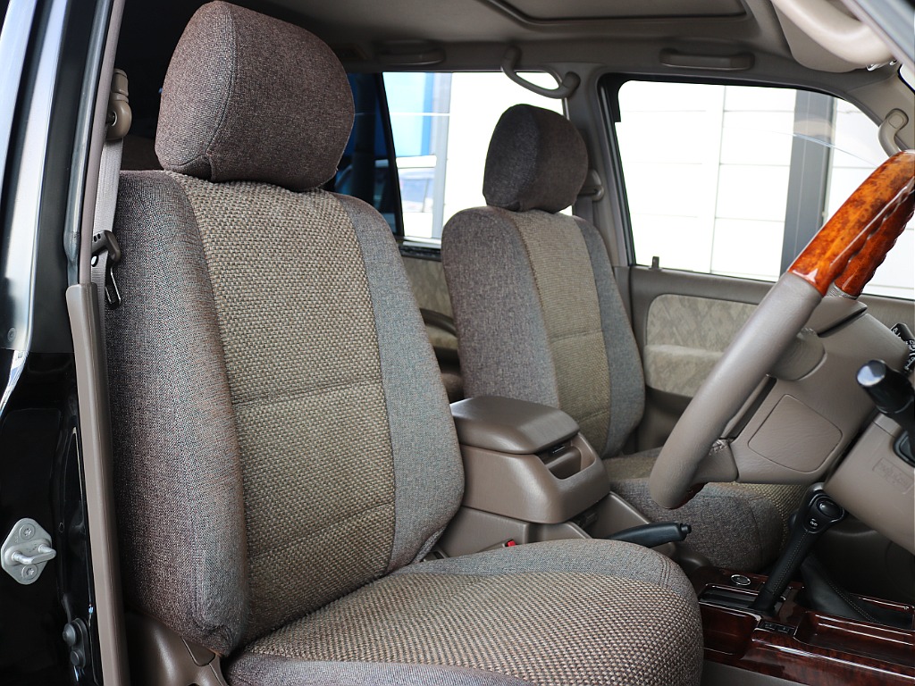 トヨタ ランドクルーザープラド(11枚目)