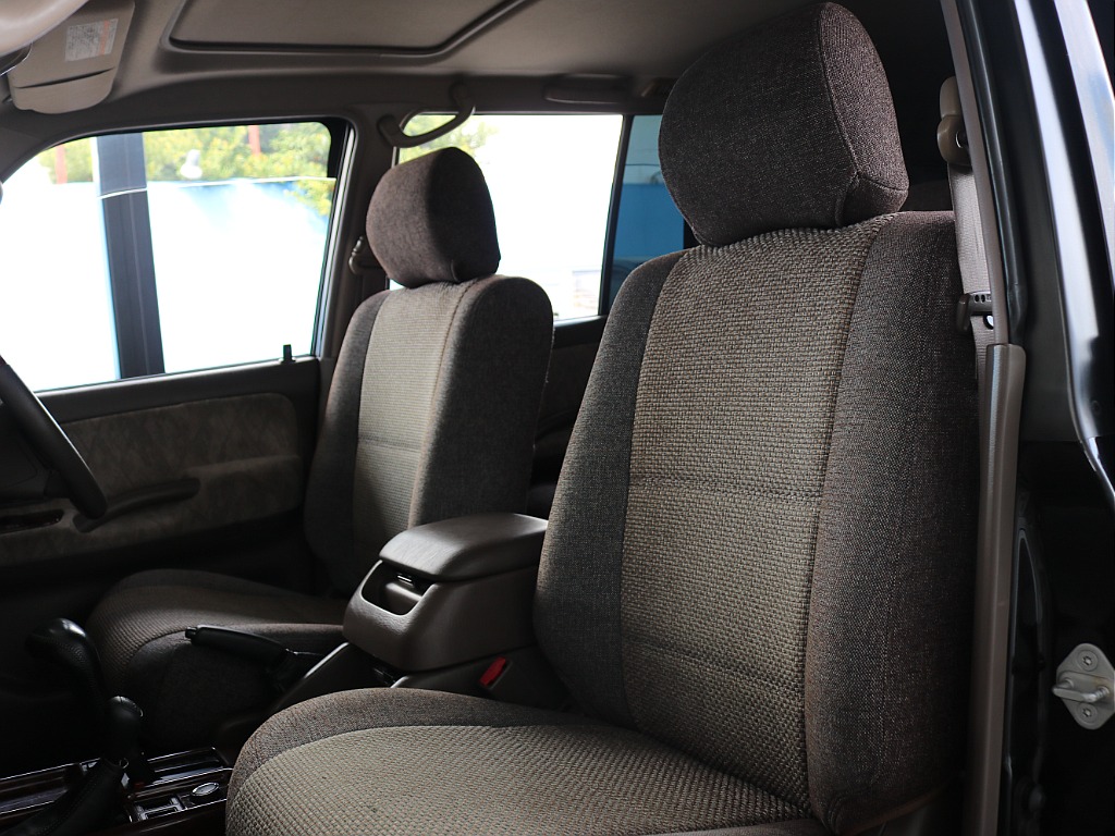 トヨタ ランドクルーザープラド(13枚目)