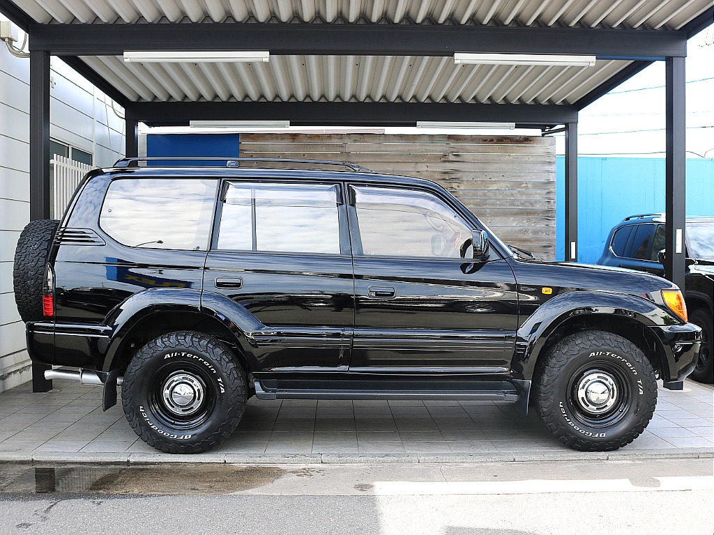 トヨタ ランドクルーザープラド(5枚目)