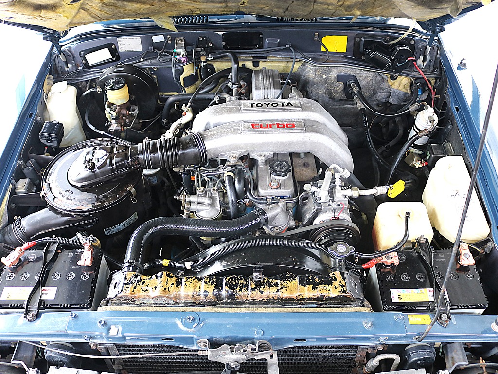 60系最速との呼び声高い【12H-T】ディーゼルターボエンジン！レスポンスに優れた名器です♪