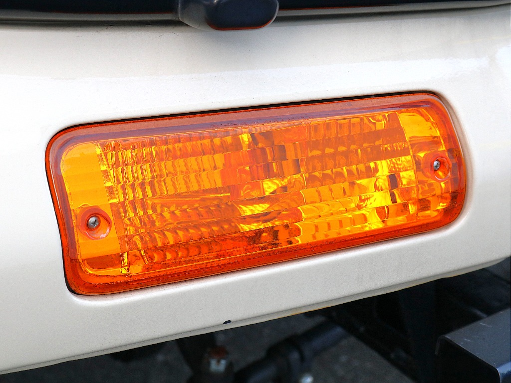 オレンジクリスタルフロントウィンカーはベージュに映えます！