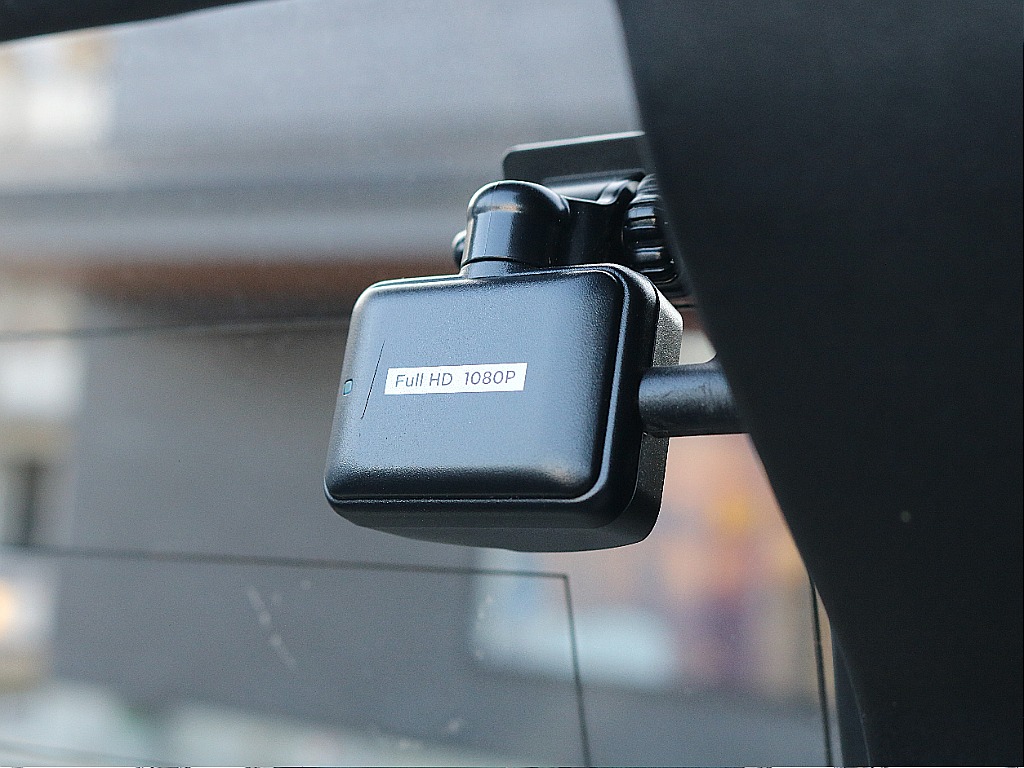 ドラレコ装着済みです！