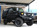 フェンダーミラー換装が車両の雰囲気をグッと高めてくれています！