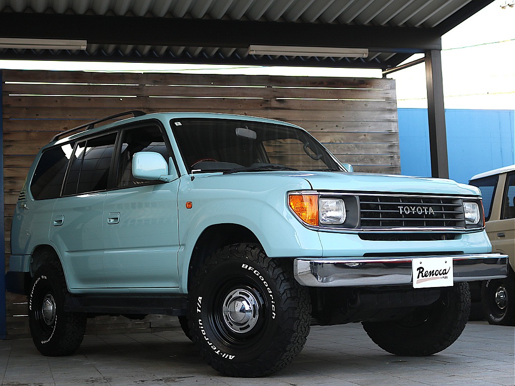 トヨタ ランドクルーザープラド(3枚目)