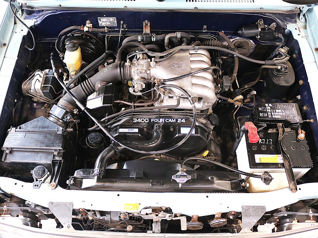 3400ccガソリンエンジン！力強くターボには無い自然な加速が魅力です♪