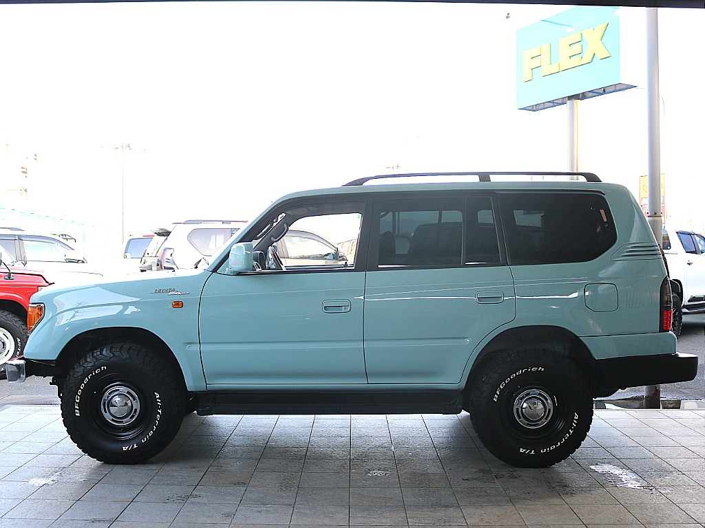 トヨタ ランドクルーザープラド(5枚目)