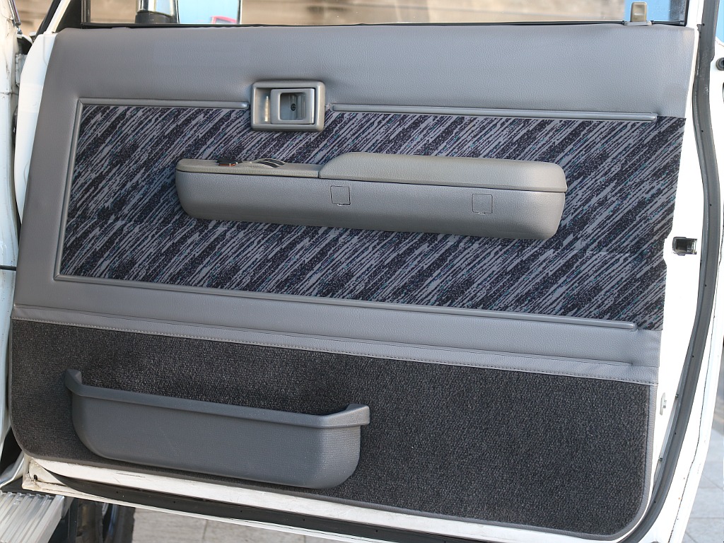 トヨタ ランドクルーザープラド(22枚目)