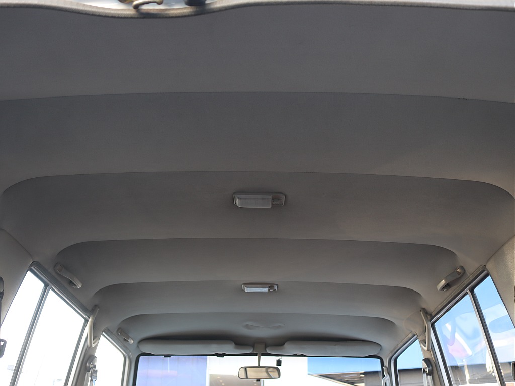 トヨタ ランドクルーザープラド(34枚目)