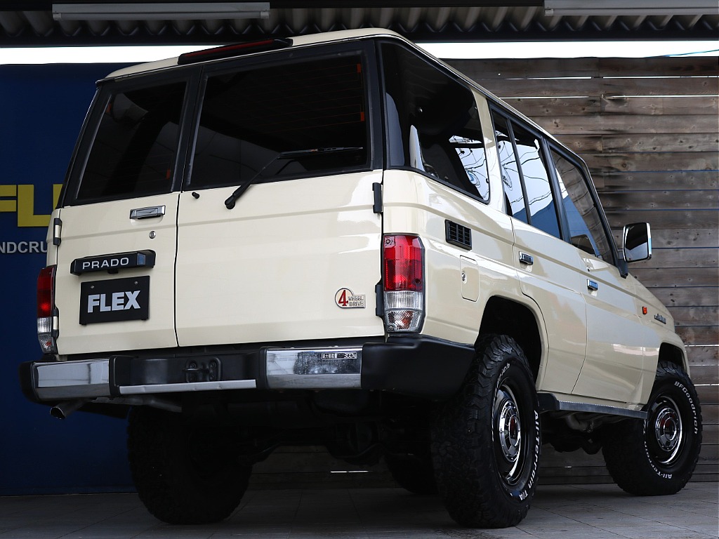 背面タイヤレスになりますので、リアゲートの開閉も非常に簡単にできます！