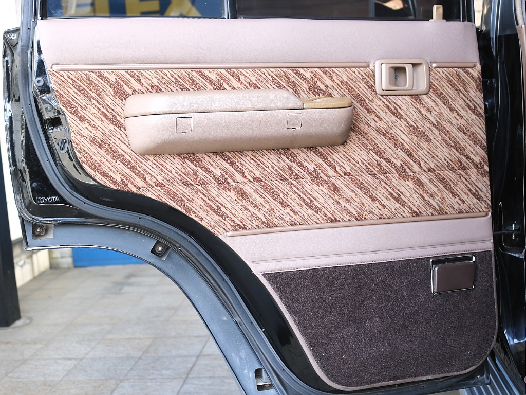 トヨタ ランドクルーザープラド(52枚目)