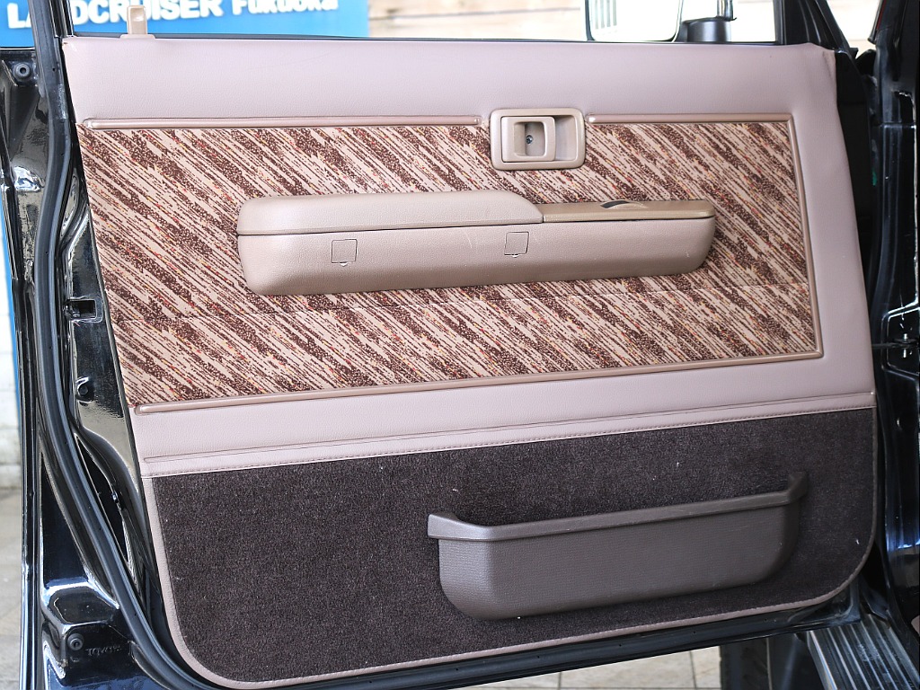 トヨタ ランドクルーザープラド(54枚目)