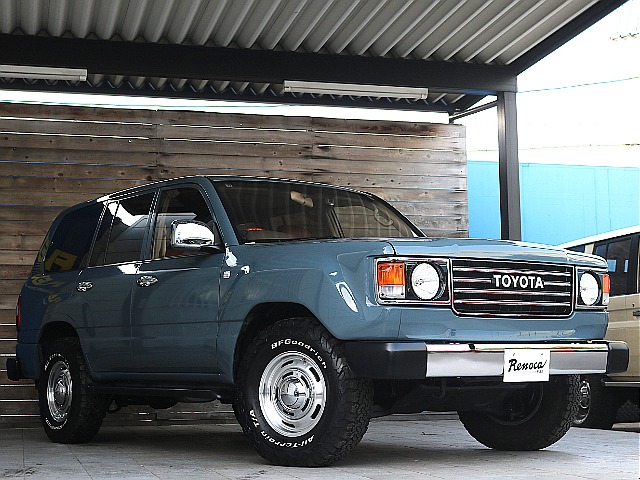 クラシカルな純正車高です♪