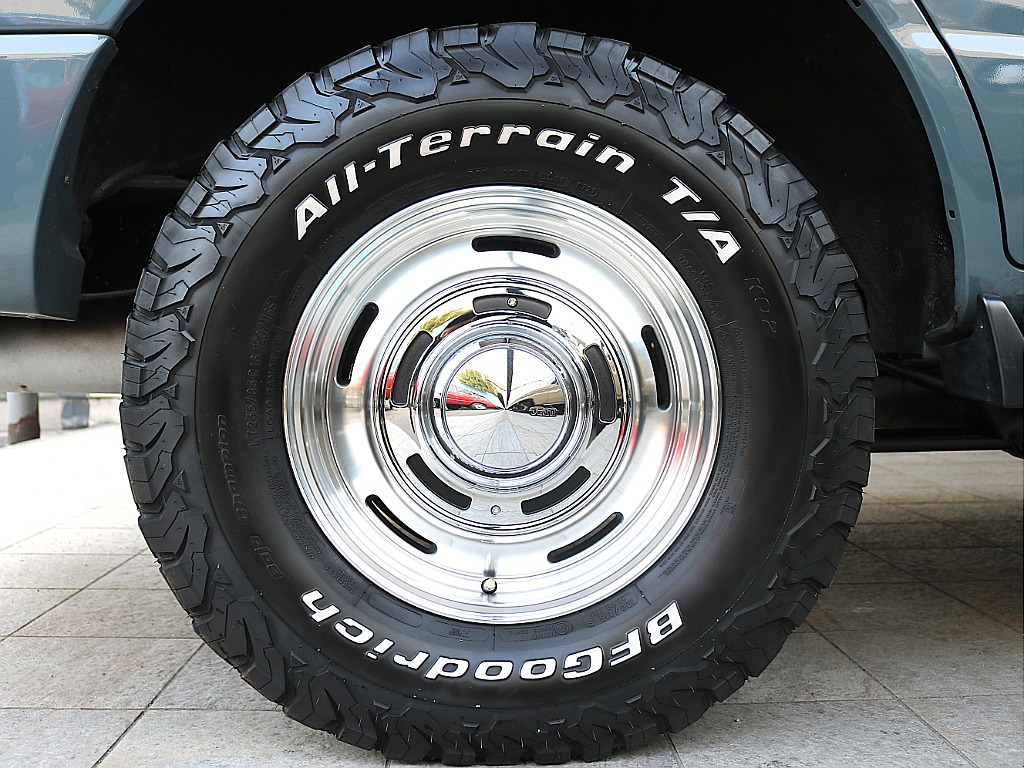 DEANクロスカントリー16インチAWにBFグッドリッチKO2タイヤの組み合わせ！