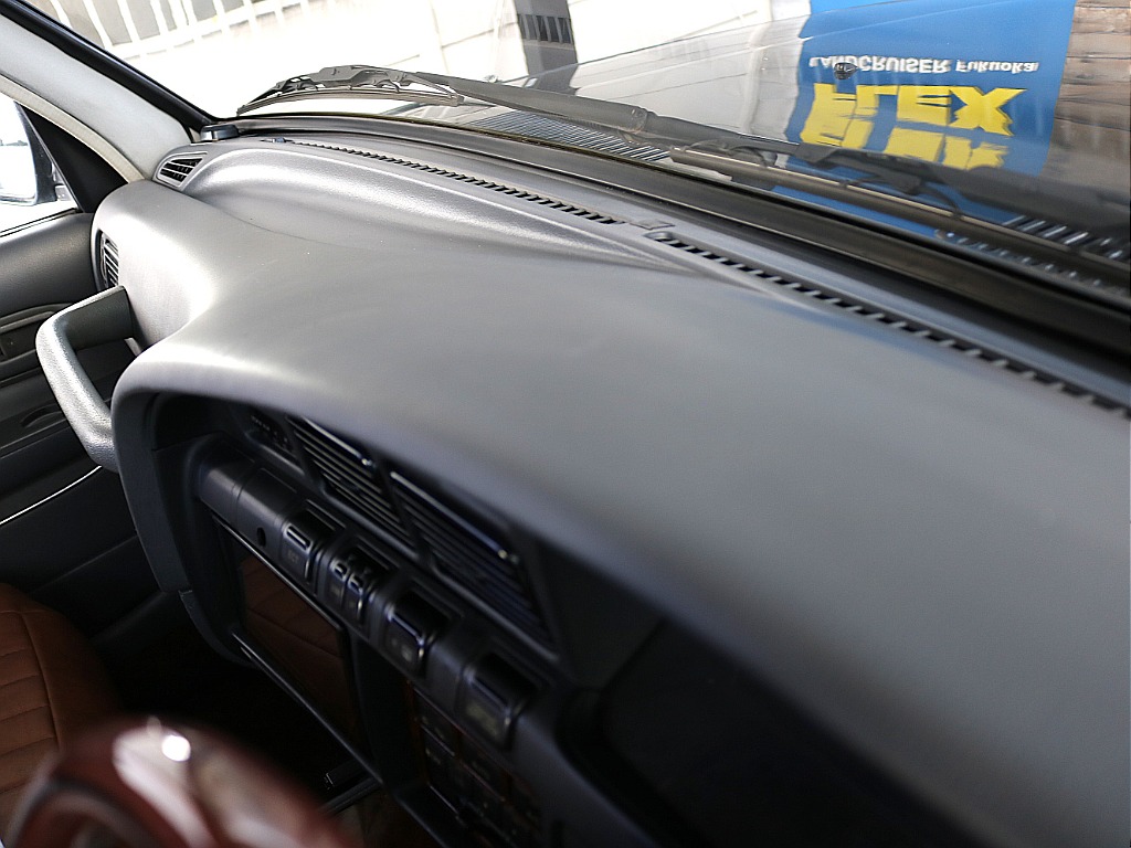 トヨタ ランドクルーザー80(27枚目)