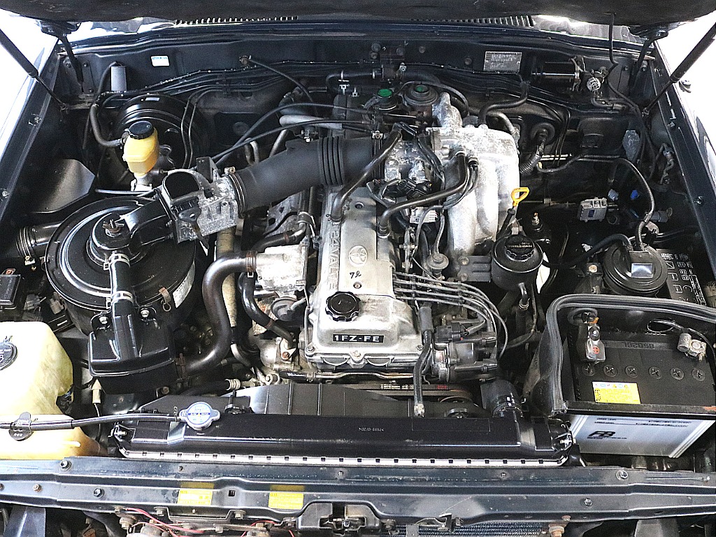 トヨタ ランドクルーザー80(35枚目)