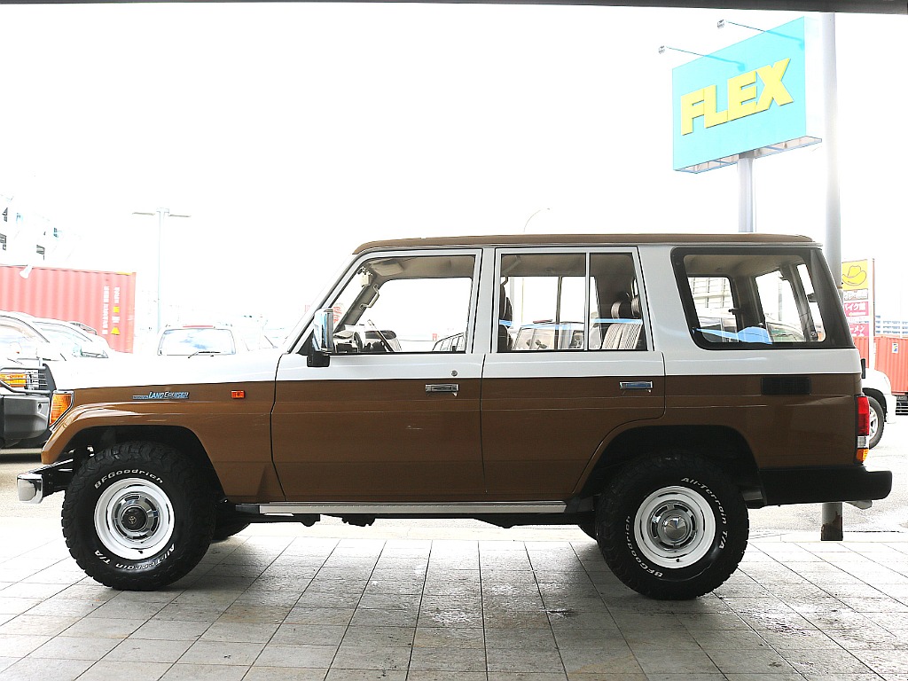 トヨタ ランドクルーザープラド(6枚目)