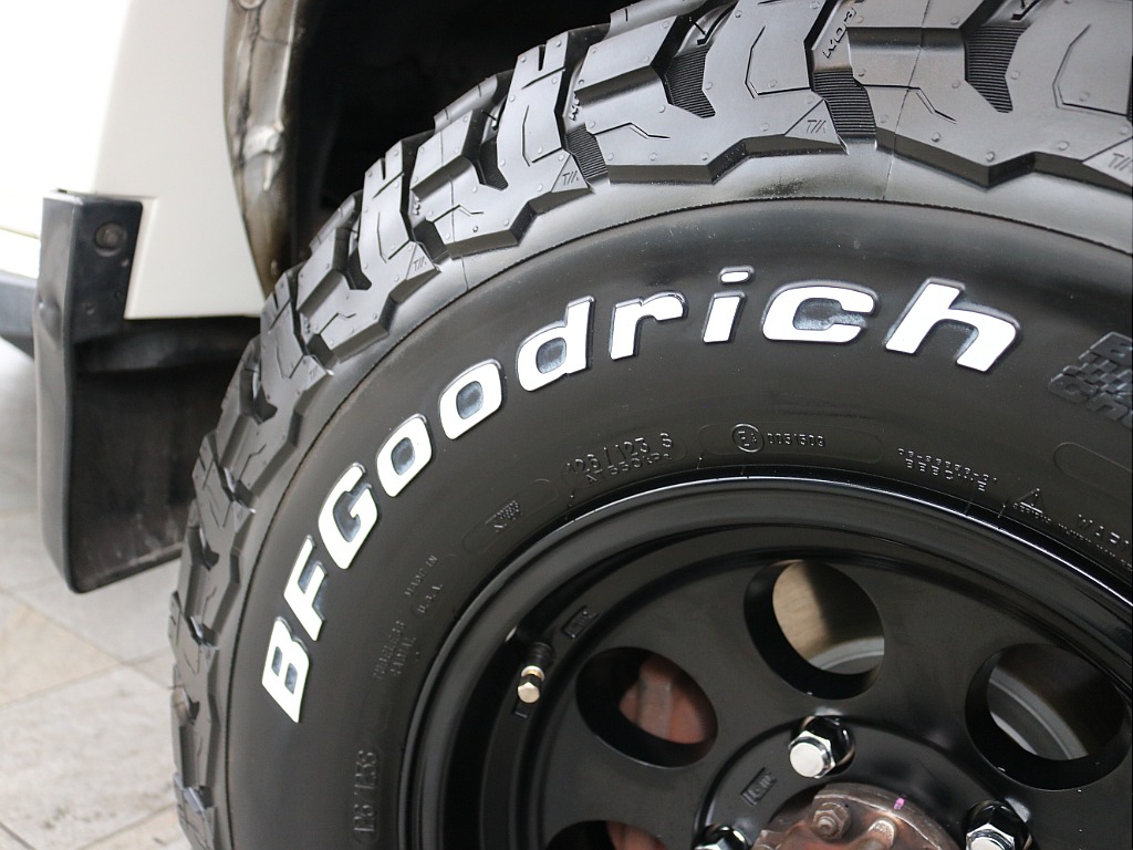 トヨタ ランドクルーザー70(12枚目)