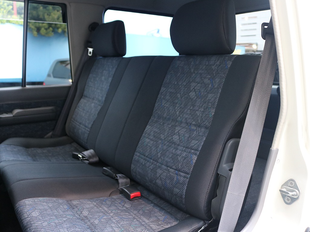 トヨタ ランドクルーザー70(17枚目)