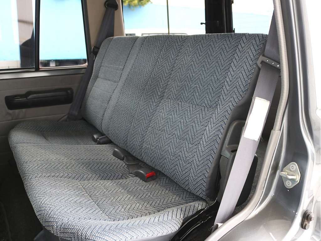 トヨタ ランドクルーザー70(12枚目)