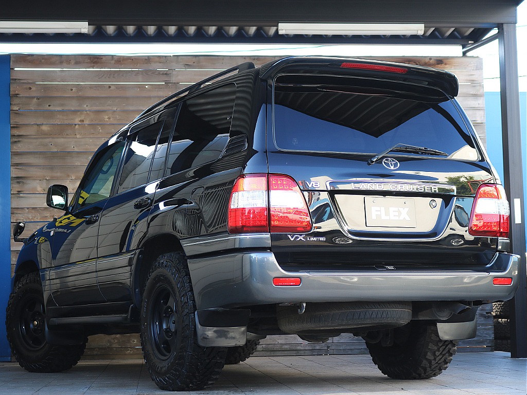 トヨタ ランドクルーザー100(7枚目)