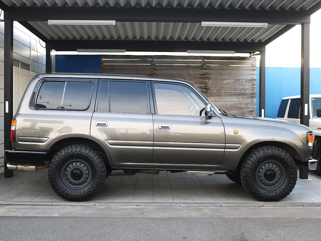 トヨタ ランドクルーザー80(5枚目)