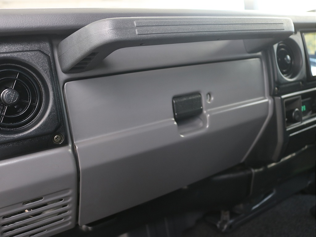 トヨタ ランドクルーザー70(39枚目)
