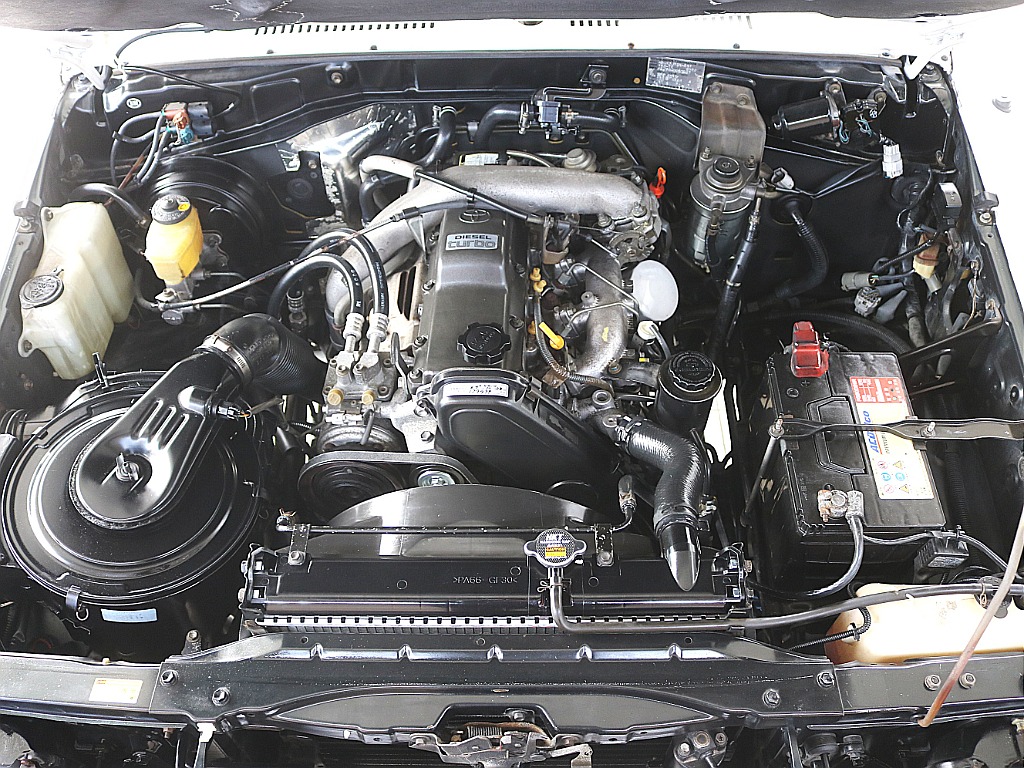 トヨタ ランドクルーザープラド(19枚目)