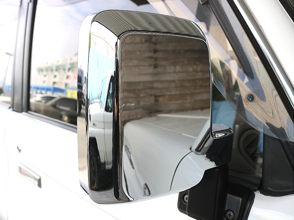 トヨタ ランドクルーザープラド(34枚目)