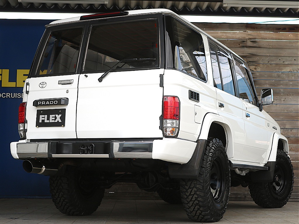 トヨタ ランドクルーザープラド(8枚目)