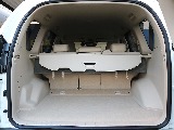 5人乗り！荷室はかなり綺麗です！