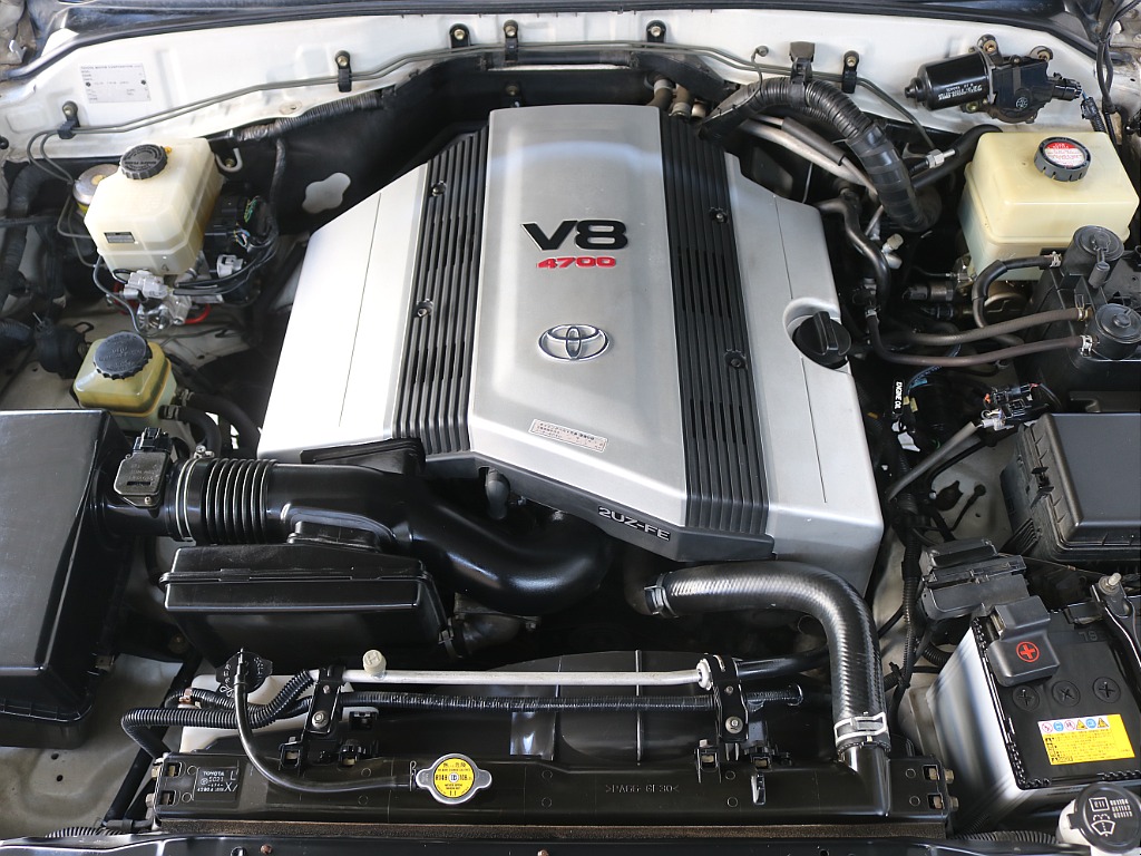 トヨタ ランドクルーザーシグナス(18枚目)