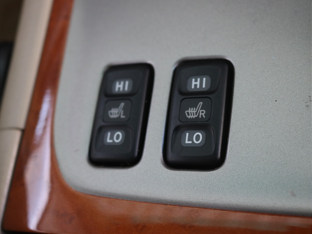 トヨタ ランドクルーザーシグナス(36枚目)