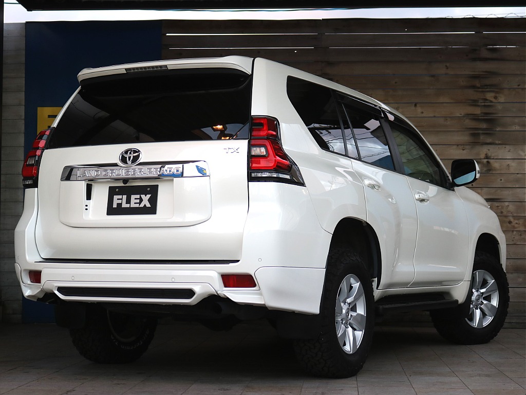 トヨタ ランドクルーザープラド(6枚目)