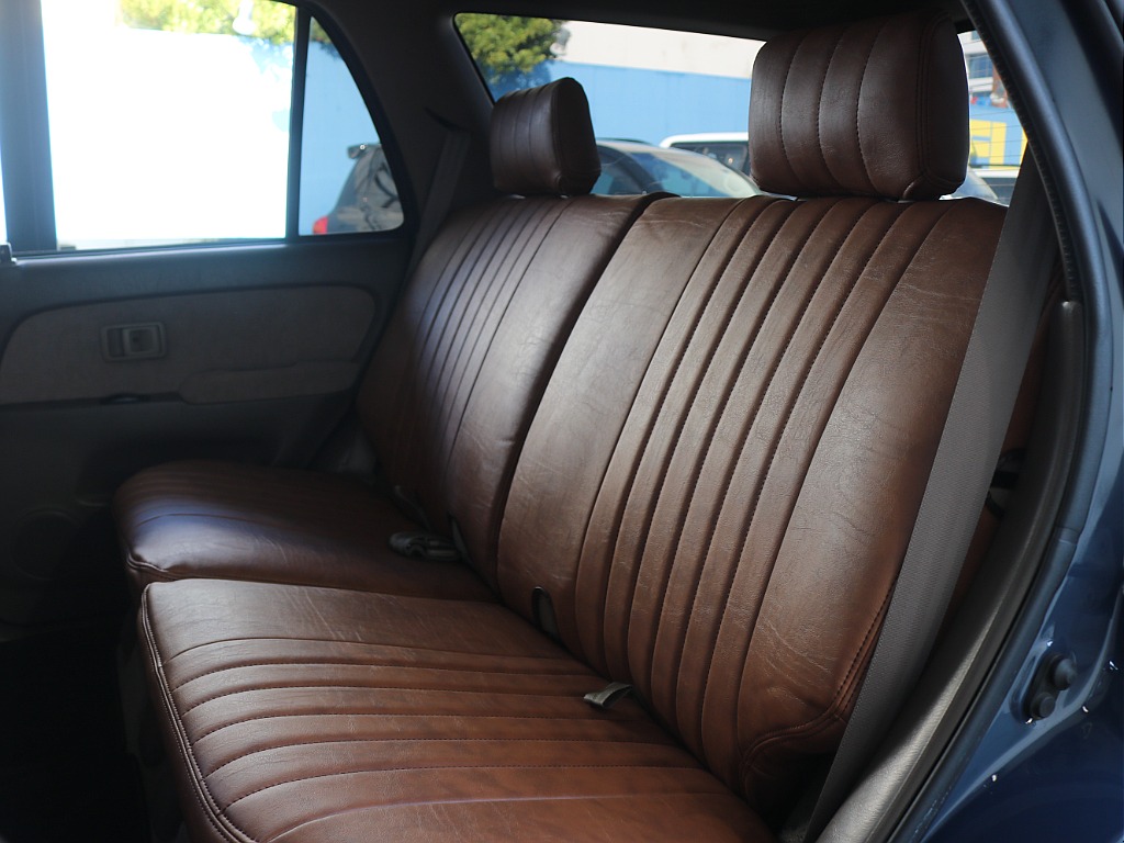 トヨタ ハイラックスサーフ(17枚目)