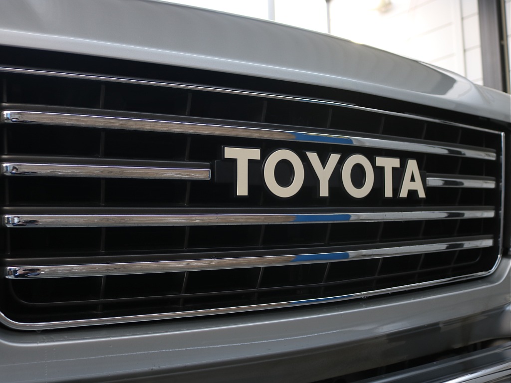 トヨタ ランドクルーザー80(33枚目)