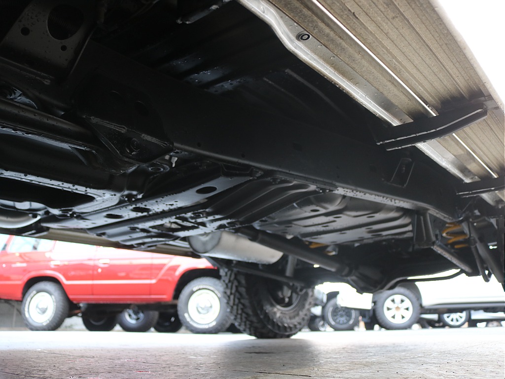 トヨタ ランドクルーザー80(46枚目)