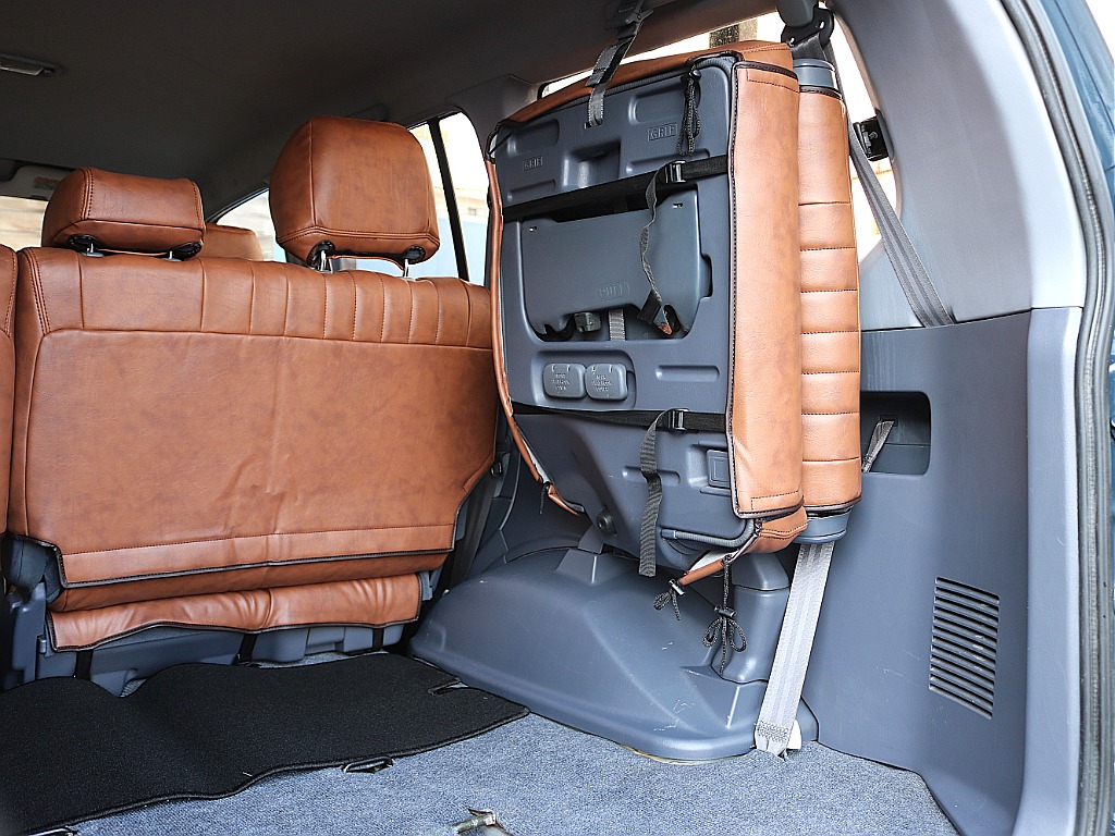 トヨタ ランドクルーザープラド(17枚目)