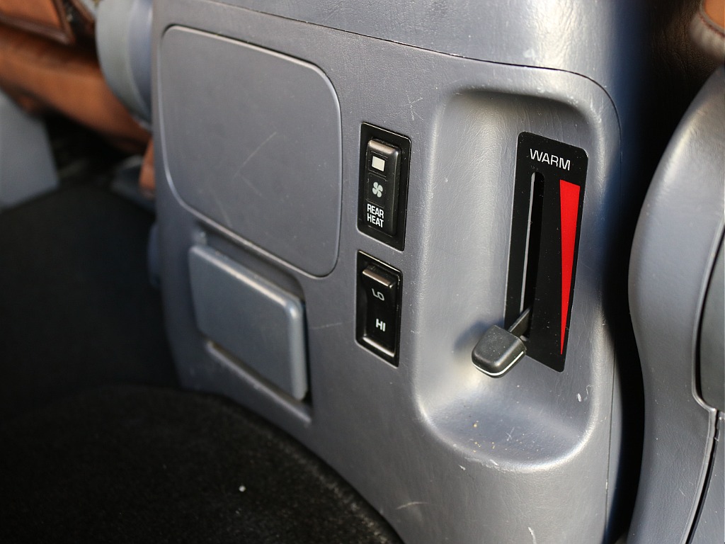 トヨタ ランドクルーザープラド(23枚目)