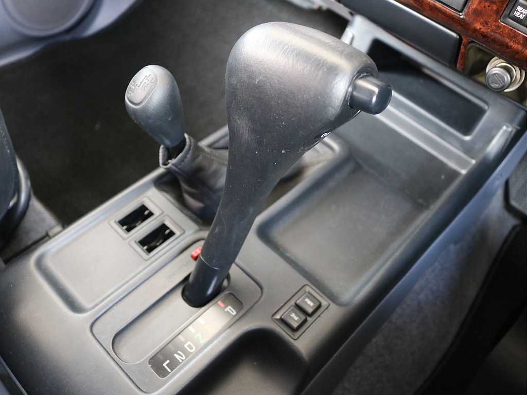 トヨタ ランドクルーザープラド(20枚目)